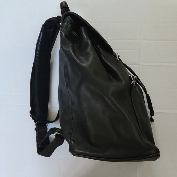 Coach Vintage Large Leather Backpack - Picture 10 of 17